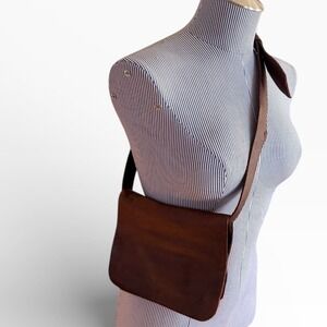 Vintage Levenger Leather Crossbody Shoulder Bag Brown Flap Buckle Strap